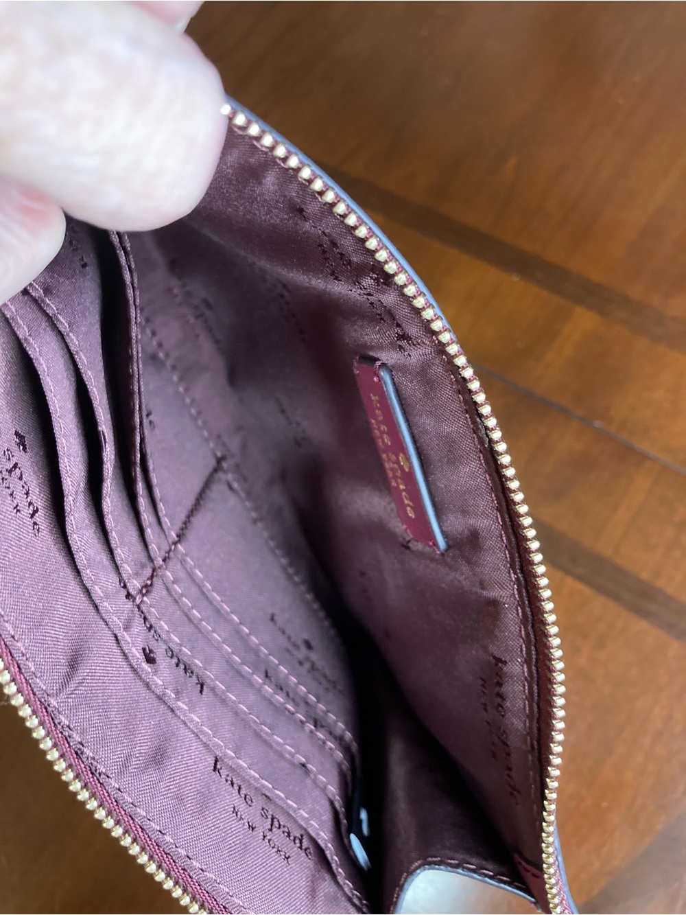 Kate Spade New York Staci Top-Zip Medium Wristlet Pouch Burgundy/Wine Red EUC - Picture 12 of 16